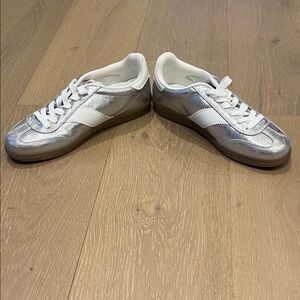 Universal Thread Silver and White Sneakers. Never worn.